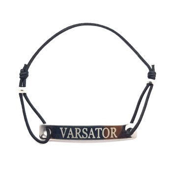 Bratara neagra cu snur ajustabil si placuta gravata cu zodia varsator Bratara neagra cu snur ajustabil si placuta gravata cu zodia varsator