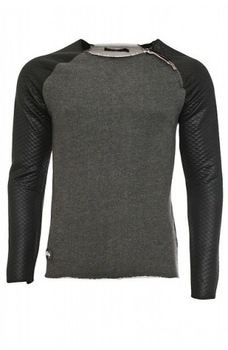 Bluza barbati , cu fermoar decorativ ,, marimea S Bluza barbati , cu fermoar decorativ ,, marimea S