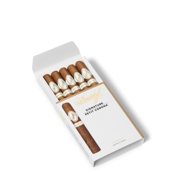 Trabuc Davidoff Signature Petit Corona Petit Corona Natural 5 Pack Trabuc Davidoff Signature Petit Corona Petit Corona Natural 5 Pack