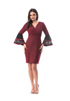 Rochie Barbie Style, grena, maneci clopot, marimea M EU Rochie Barbie Style, grena, maneci clopot, marimea M EU