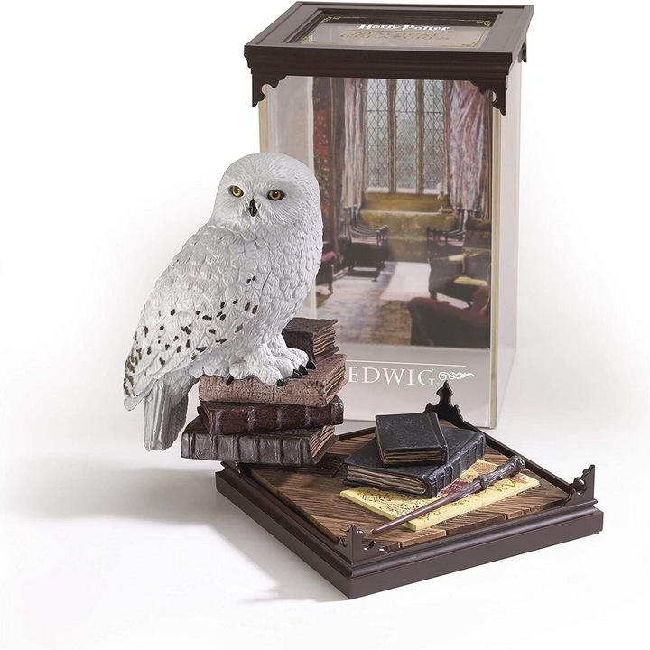 Harry Potter Magicial Creatures "Hedwig No.1" figura dioráma