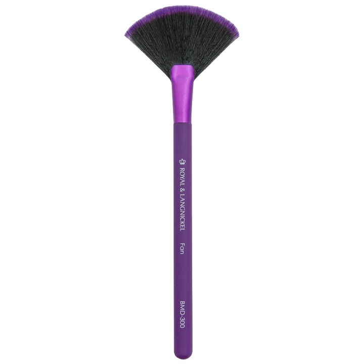 Moda Pensula pentru unghiurile fetei