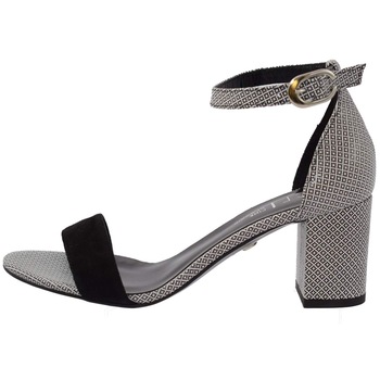 Sandale dama, din piele naturala, marca Conhpol, 2968S-47-40, alb cu negru, Alb/Negru Sandale dama, din piele naturala, marca Conhpol, 2968S-47-40, alb cu negru, Alb/Negru