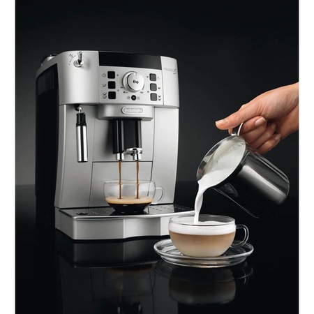 Espressor Automat De'Longhi, ECAM 22.110 SB, 145 0W, 15 bar, 1.8 L, Negru Argintiu