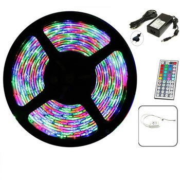 Kit banda 150 led multicolora 5 metri profesionala 5050 impermeabila exterior/ interior, telecomanda rgb, alimentator 3A 220V Kit banda 150 led multicolora 5 metri profesionala 5050 impermeabila exterior/ interior, telecomanda rgb, alimentator 3A 220V