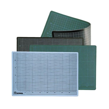 Suprafata de taiere Ecobra 60X45cm 5 straturi verde/negru Suprafata de taiere Ecobra 60X45cm 5 straturi verde/negru