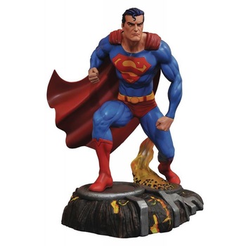 Figurina Superman Dc Gallery Statue Figurina Superman Dc Gallery Statue