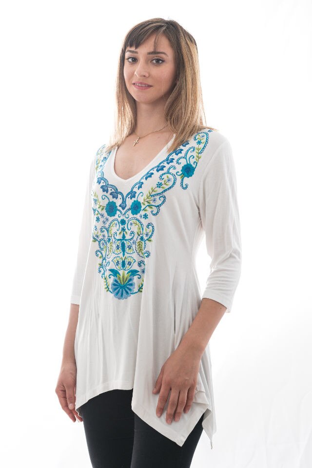 Bluza Cara cu broderie florala, Alb/Albastru, M-L