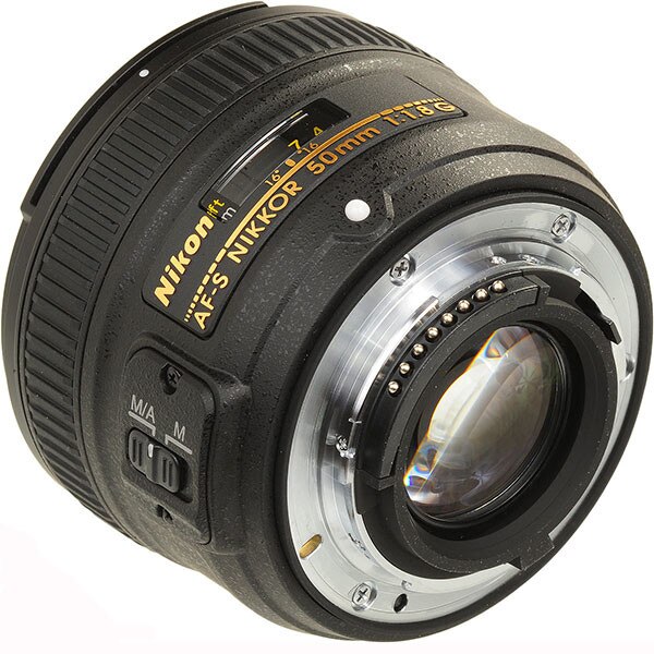 Obiectiv Nikon AF-S 85mm f/1.8G Nikkor Lens for Nikon Digital SLR
