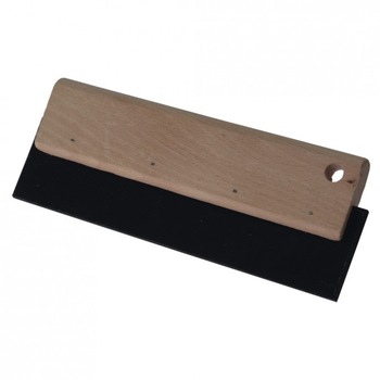 Spaclu cauciuc cu maner lemn 25cm Spaclu cauciuc cu maner lemn 25cm