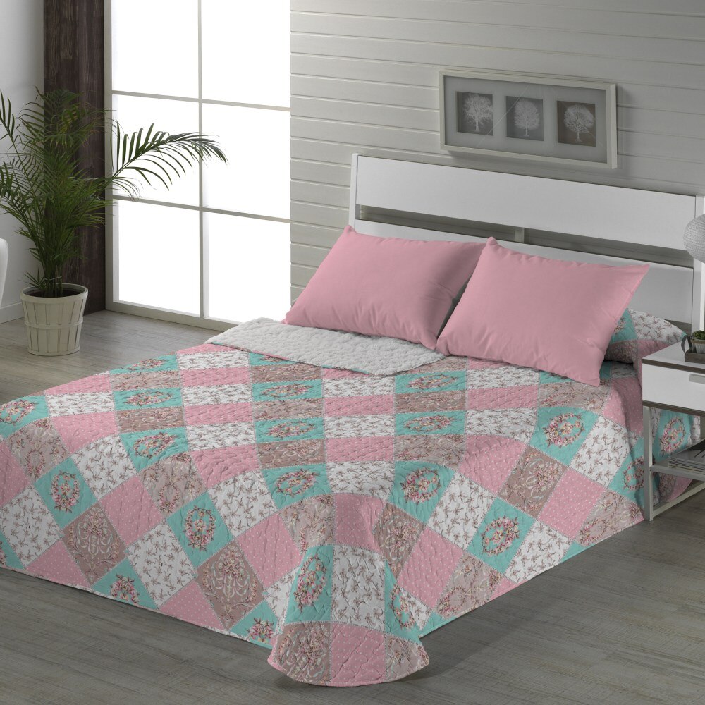 Set cuvertura matlasata + 2 fete de perna SHERPA MAYTE, 235x265 cm + 2*50x70 cm