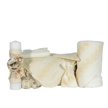Set- trusou, paturica, lumanare din ceara naturala si cufar pentru botez biserica, Odorul Mamei, IVOIRE- Boabe de Grau, unicat, cu aplicatii handmade - set 10 piese Set- trusou, paturica, lumanare din ceara naturala si cufar pentru botez biserica, Odorul Mamei, IVOIRE- Boabe de Grau, unicat, cu aplicatii handmade - set 10 piese