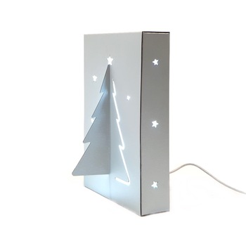 Veioza din carton cu LED 12W, cu spirit de Sarbatori, culoare argintiu, cablul cu intrerupator pe fir 140 cm Veioza din carton cu LED 12W, cu spirit de Sarbatori, culoare argintiu, cablul cu intrerupator pe fir 140 cm