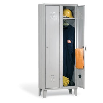 Vestiar metalic cu picioare si 2 usi 111/02, 700x350x1800 mm (LxlxH) Vestiar metalic cu picioare si 2 usi 111/02, 700x350x1800 mm (LxlxH)
