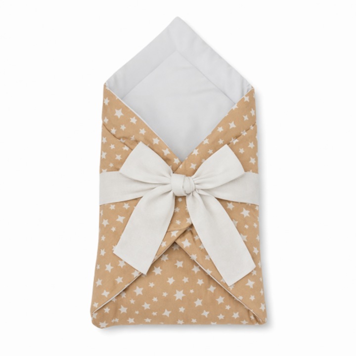 Порт бебе Капинката, Бежови звезди с бял полар