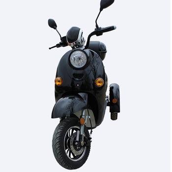 Tricicleta electrica ZT 63 tip scuter, 250 W, fara permis, 25 km/h, Z-Tech, negru Tricicleta electrica ZT 63 tip scuter, 250 W, fara permis, 25 km/h, Z-Tech, negru