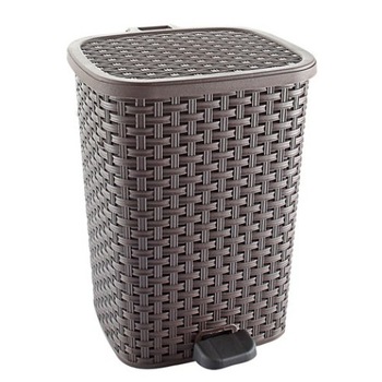 Cos gunoi din plastic, forma dreptunghiulara, iMK® culoare maro, cu pedala si capac batant, 12L Cos gunoi din plastic, forma dreptunghiulara, iMK® culoare maro, cu pedala si capac batant, 12L