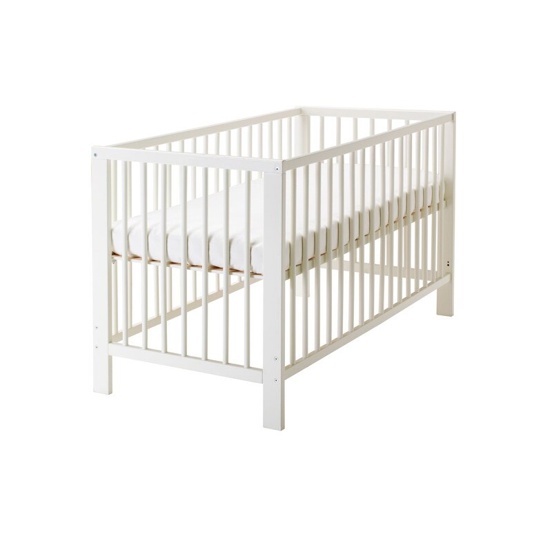 Patut din lemn pentru baieti Radek X L013-A, Alb