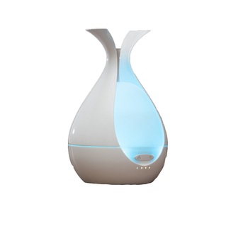 Umidificator YD 033 200ml Ultrasonic cu ulei de aromatizare cu umidificator cu lumini LED uimitoare, functia de oprire automata Umidificator YD 033 200ml Ultrasonic cu ulei de aromatizare cu umidificator cu lumini LED uimitoare, functia de oprire automata