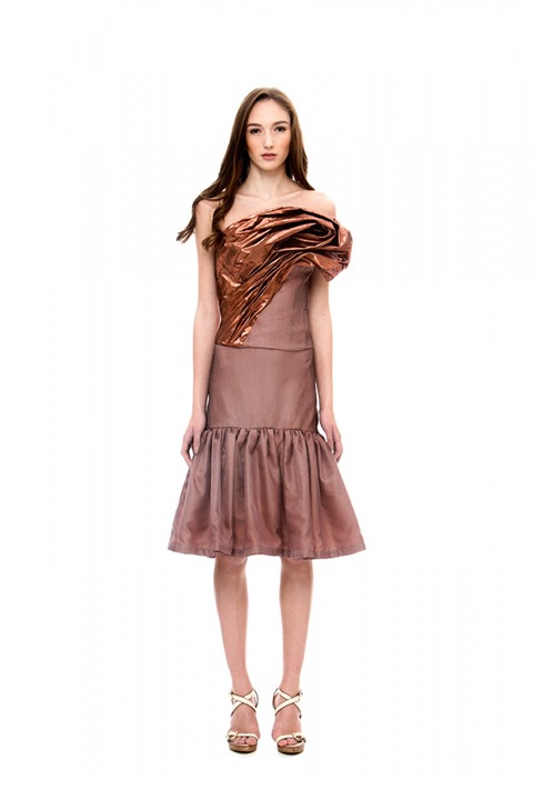 Annaeva,Selyemorganza ruha, S