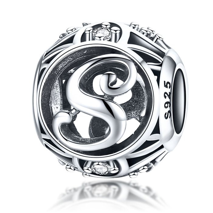 Talisman din argint cu Litera S si cristale