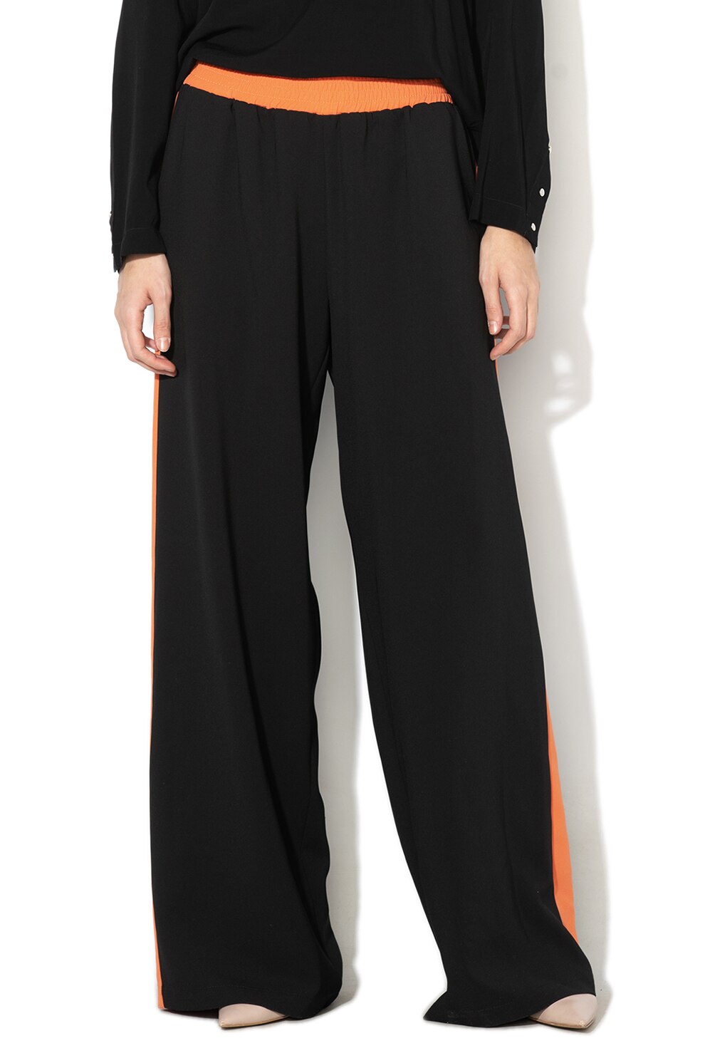 Silvian Heach Collection, Pantaloni cu croiala ampla si dungi contrastante Breira, Negru/Oranj, XS
