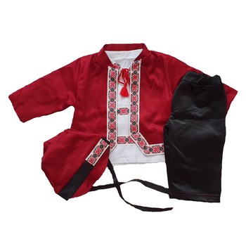 Costum de botez cu motive traditionale baietel Handmade MInis Boutique, 6-9 luni, model 1 Costum de botez cu motive traditionale baietel Handmade MInis Boutique, 6-9 luni, model 1