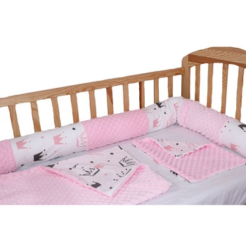 Lenjerie 5 piese, cu bumper, roz deschis, coronite 120 x 60 cm Lenjerie 5 piese, cu bumper, roz deschis, coronite 120 x 60 cm