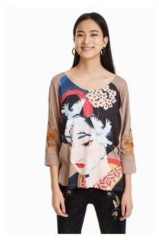 Bluza dama, Desigual, Madame Butterfly, Crem Bluza dama, Desigual, Madame Butterfly, Crem