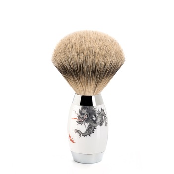 Pamatuf Silvertip Badger cu maner de portelan 493 ED MEISSEN Pamatuf Silvertip Badger cu maner de portelan 493 ED MEISSEN