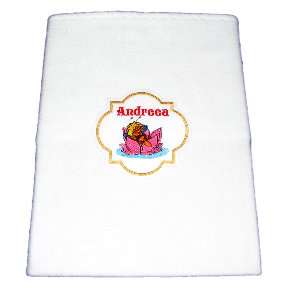 Paturica microfibra personalizata cu nume, Happy Gifts, alb