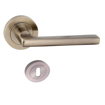 Maner usa de interior cu rozeta culoare bronz patinat Ada Maner usa de interior cu rozeta culoare bronz patinat Ada