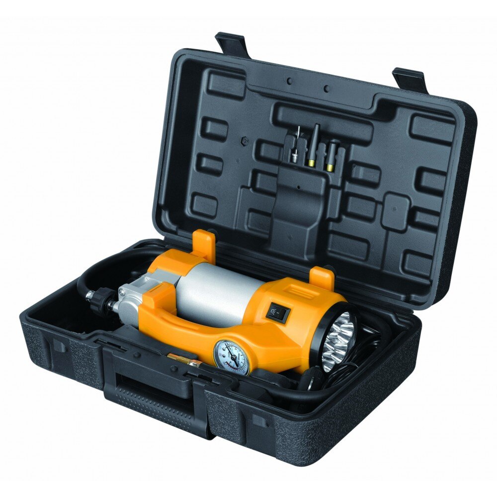 Compresor din metal cu lampa ce contine 7 leduri incorporate frontal, alimentare la priza masinii, manometru incorporat