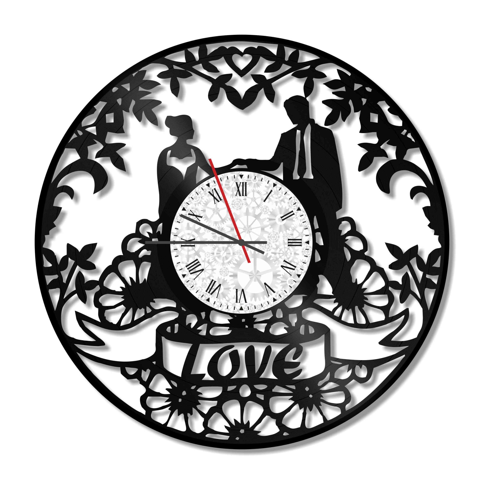 Ceas de perete Vintage din vinil Revival Vinyl Wall Clock Tineri Indragostiti Valentine's Day - diametru 29 cm