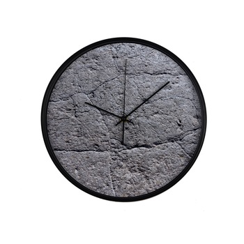 Ceas perete, produs DekoStore, pentru birou, living sau showroom, cu mecanism silentios, Zid de piatra, diametru 30 cm, rama neagra din plastic Ceas perete, produs DekoStore, pentru birou, living sau showroom, cu mecanism silentios, Zid de piatra, diametru 30 cm, rama neagra din plastic