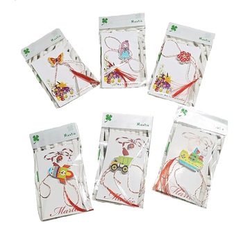 Set 20 martisoare multicolore tip brosa pentru copii Set 20 martisoare multicolore tip brosa pentru copii