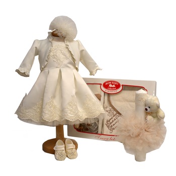 Set Botez Lempika Bebe Arabella, 6 piese, Rochita, Bolero, Bentita, Botosi, Lumanare Botez, Trusou Botez Biserica, 3-6luni Set Botez Lempika Bebe Arabella, 6 piese, Rochita, Bolero, Bentita, Botosi, Lumanare Botez, Trusou Botez Biserica, 3-6luni