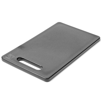 Tocator universal negru cu maner, 250x150x(H)10 mm, Hendi, polietilena HDPE, ambele parti potrivite pentru taiere, potrivit si la uz profesional Tocator universal negru cu maner, 250x150x(H)10 mm, Hendi, polietilena HDPE, ambele parti potrivite pentru taiere, potrivit si la uz profesional