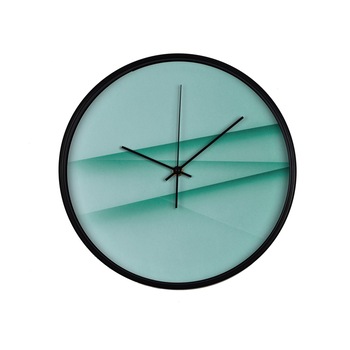 Ceas perete, produs DekoStore, pentru birou, living sau showroom, cu mecanism silentios, Orizonturi verzi, diametru 30 cm, rama neagra din plastic Ceas perete, produs DekoStore, pentru birou, living sau showroom, cu mecanism silentios, Orizonturi verzi, diametru 30 cm, rama neagra din plastic