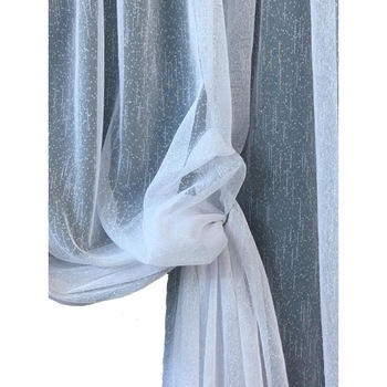 Perdea alba brodata 300X245cm cu rejansa by Liz Line-RD643 Perdea alba brodata 300X245cm cu rejansa by Liz Line-RD643