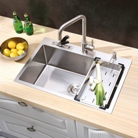 set chiuveta bucatarie inox cookingaid clio xl cu 5 accesorii scurgator vase  gratar inox  dozator sapun inox  tocator lemn sapele  suport cutite inox 680mm x 495 mm adancime cuva 220mm montare pe blat finisaj satinat imagen 10_0_
0