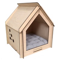 Casuta din lemn pentru caini, Bossulica, personalizata cu numele animalutului tau, 43x43x52cm