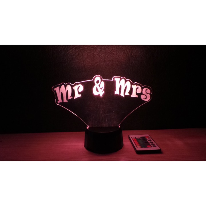 Mr & Mrs feliratú dekorációs lámpa, távirányítóval