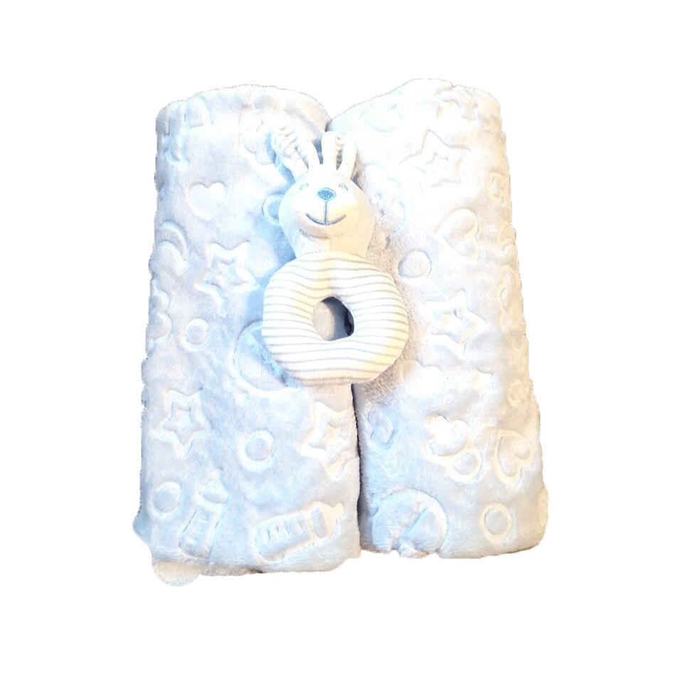 Paturica bleu cu imagine stantata si jucarie plus