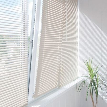 Jaluzea Orizontale Material Pvc Culoare Alb 55 Cm X 110 Cm Emag Ro