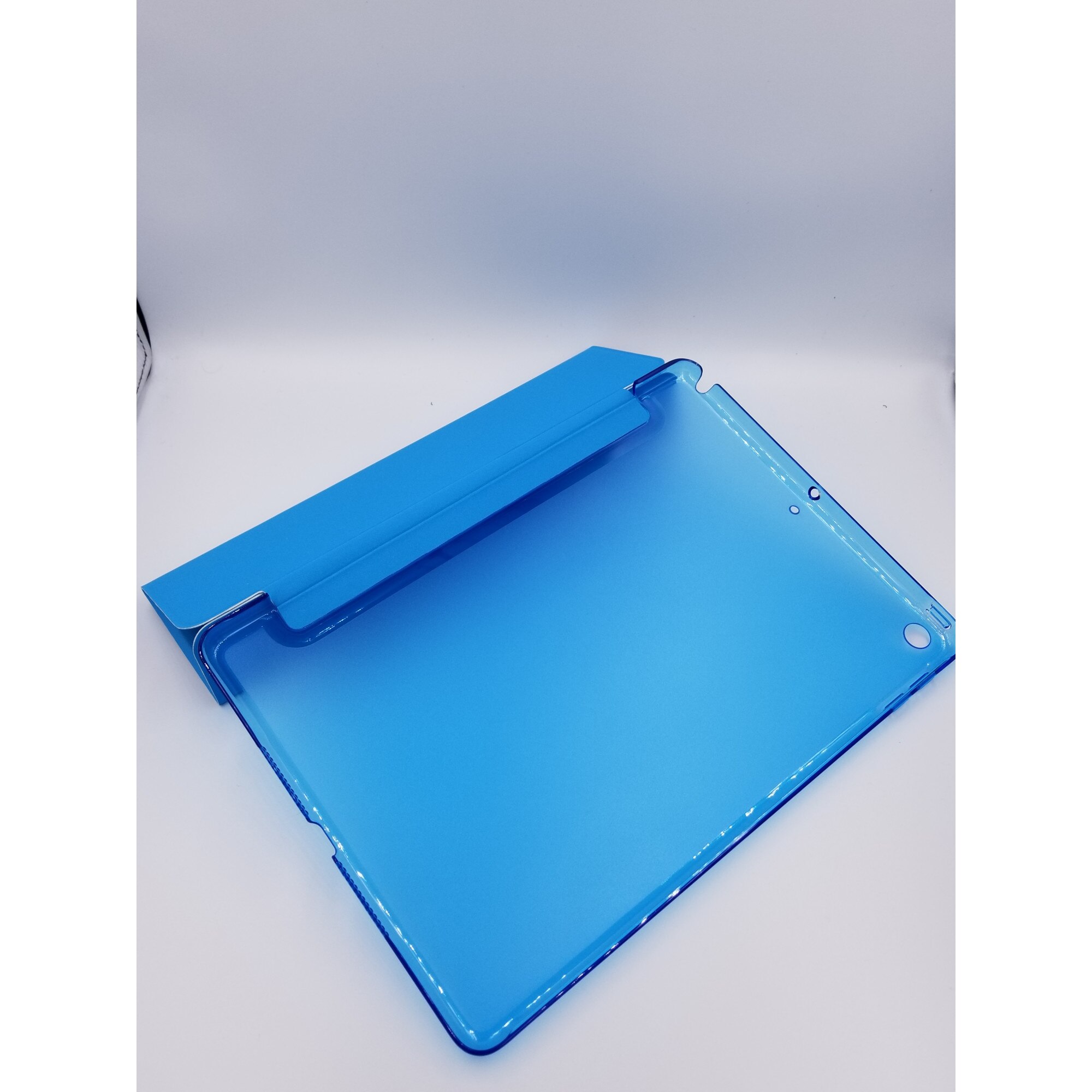 Husa Smart Cover Ipad 9.7" 2017-2018, inchidere magnetica, functie wake-sleep, Albastru