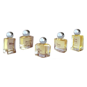 Caseta cadou in set 5 esente Frantuzesti DF 3005 Caseta cadou in set 5 esente Frantuzesti DF 3005