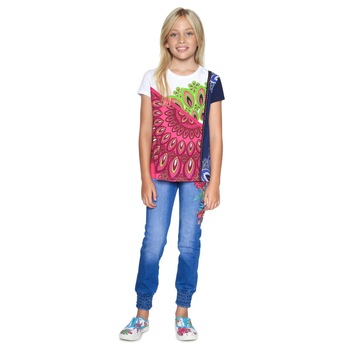 Tricou fete, Desigual, cu imprimeu floral, Winnipeg, Marimea 9-10 ani Tricou fete, Desigual, cu imprimeu floral, Winnipeg, Marimea 9-10 ani