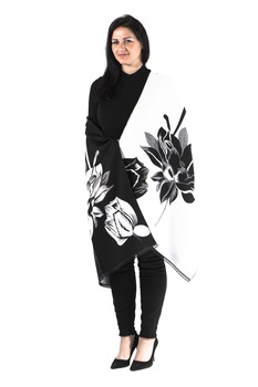 Sal dama, cu doua fete,Alb/Negru,model floral, 190/65 cm Sal dama, cu doua fete,Alb/Negru,model floral, 190/65 cm