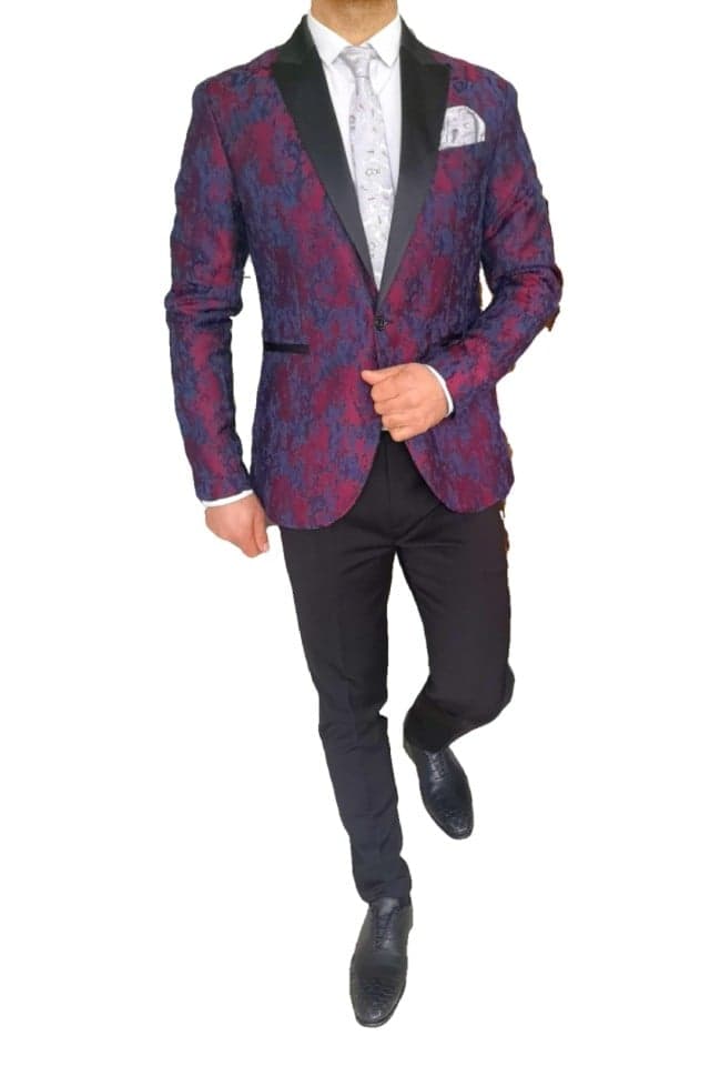 Costum barbat ,Sunt romanesc , slim fit , ceremonie , sacoul cu vesta brocart-pantalonul negru , marimea XL